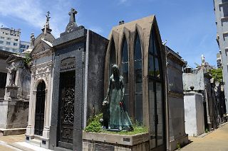 30 Tomb Of Liliana Crociati de Szaszak Who Died In 1970 When An Avalanche Hit Her Innsbruck Hotel Recoleta Cemetery Buenos Aires.jpg